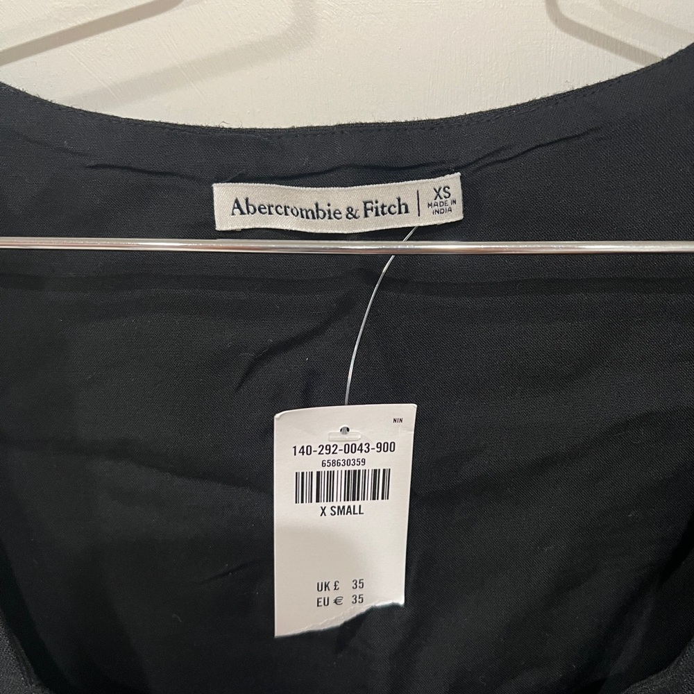 A&F Linen Tank - Picture 2 of 2